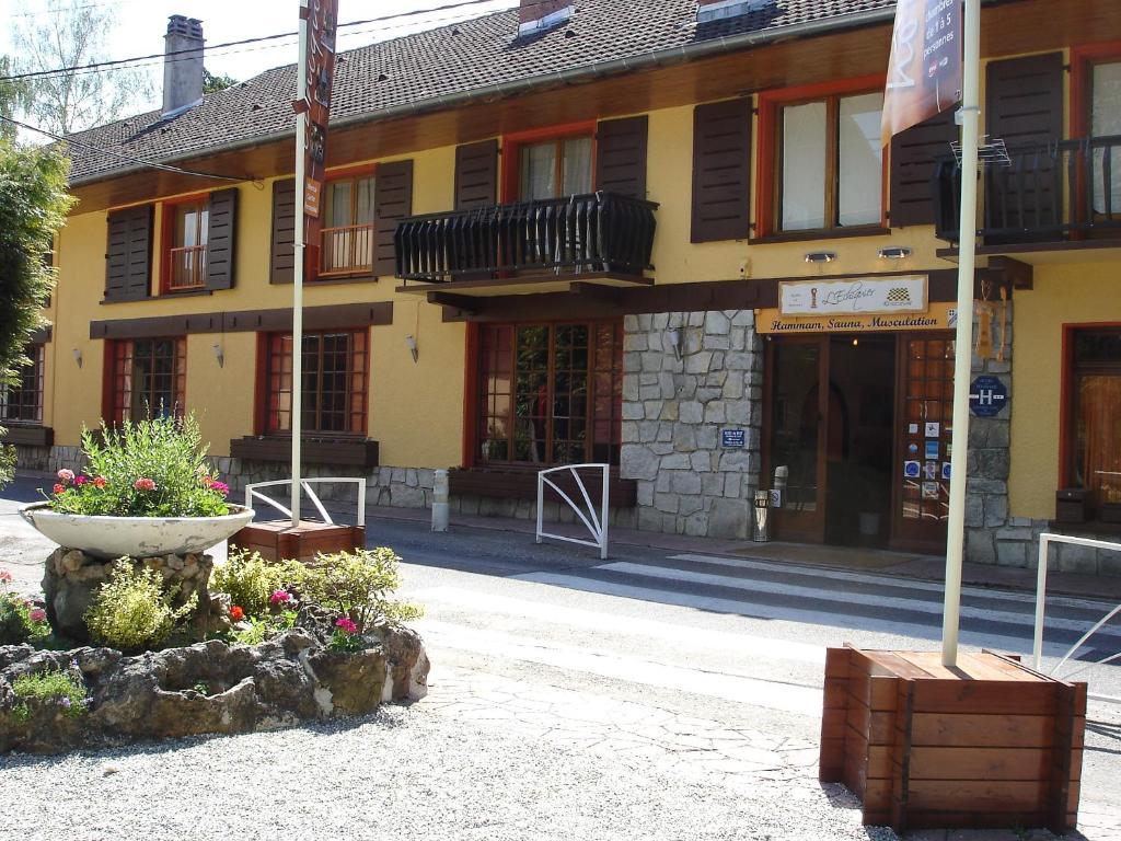 Hotel Restaurant Davat Brison-Saint-Innocent Eksteriør bilde